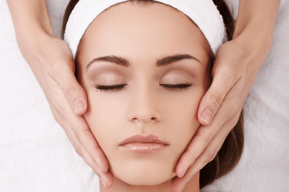 Dee & Co. Beauty Specialists
